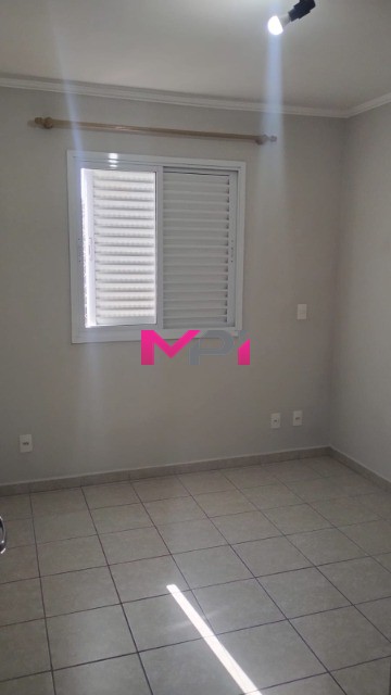 Apartamento para alugar com 3 quartos, 86m² - Foto 11