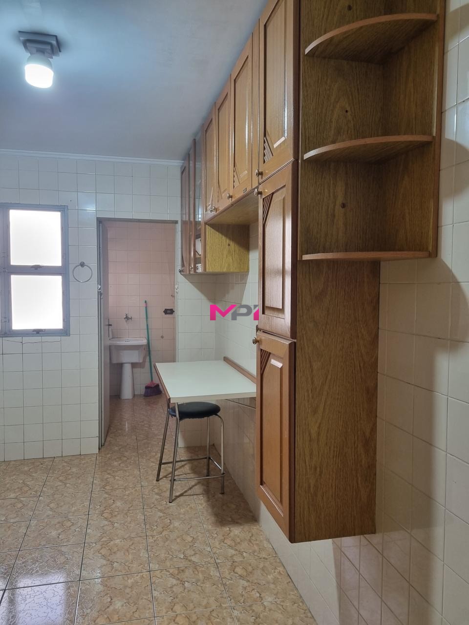 Apartamento à venda com 2 quartos, 78m² - Foto 11