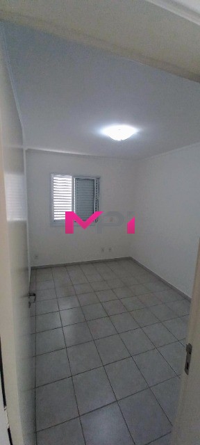 Apartamento à venda com 3 quartos, 86m² - Foto 8