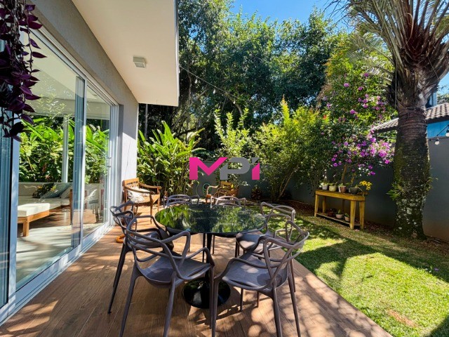 Casa de Condomínio à venda com 3 quartos, 350m² - Foto 27