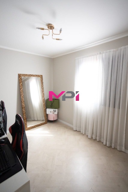 Apartamento à venda com 2 quartos, 75m² - Foto 24