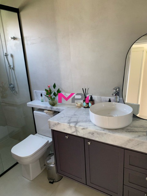Casa à venda com 3 quartos, 177m² - Foto 14