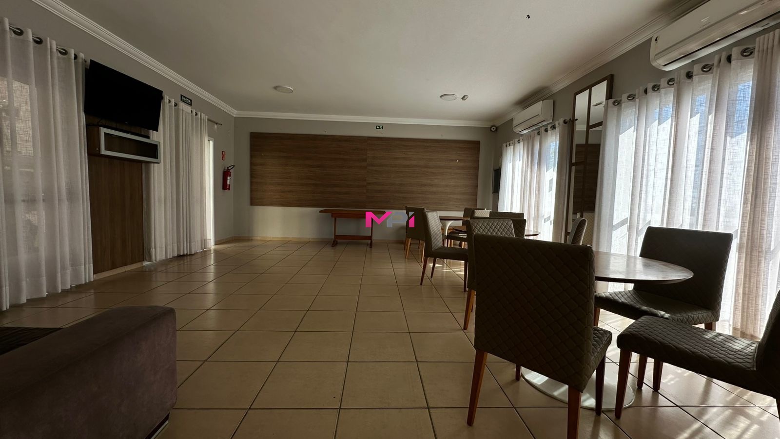 Apartamento à venda com 2 quartos, 55m² - Foto 26