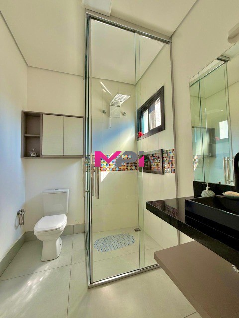 Casa de Condomínio à venda com 4 quartos, 283m² - Foto 31