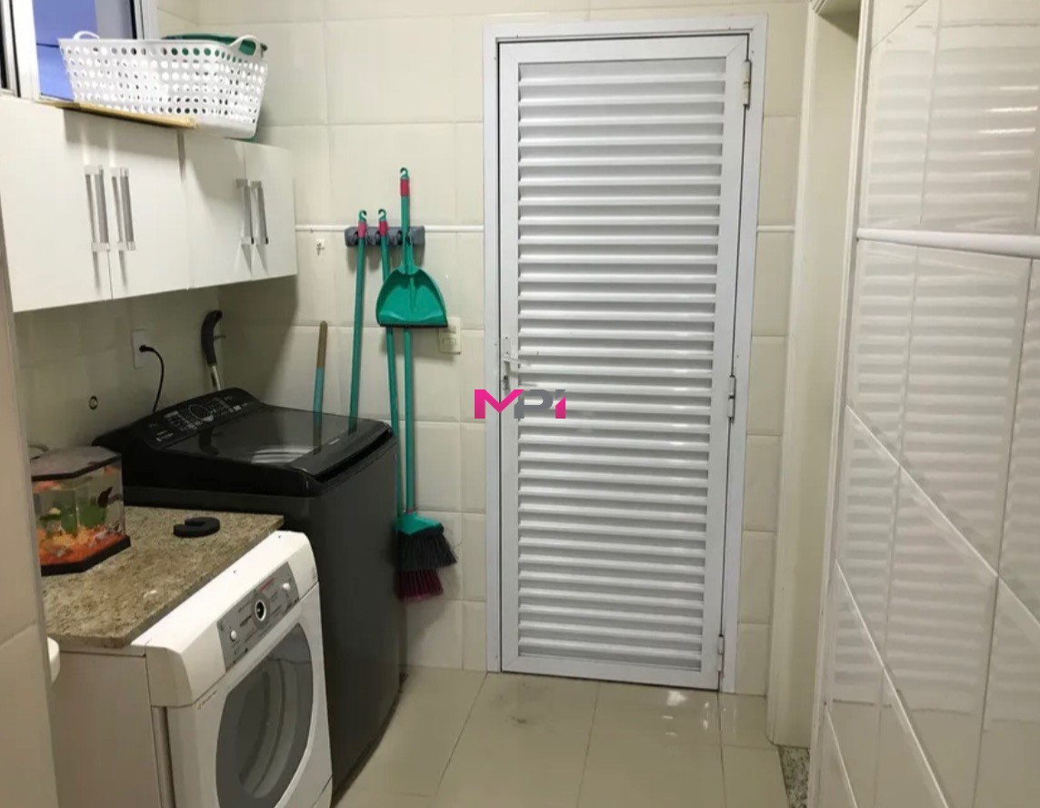 Sobrado à venda com 3 quartos, 270m² - Foto 15