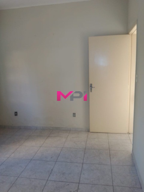 Casa à venda com 3 quartos, 135m² - Foto 10
