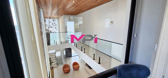 Casa de Condomínio à venda com 4 quartos, 268m² - Foto 17