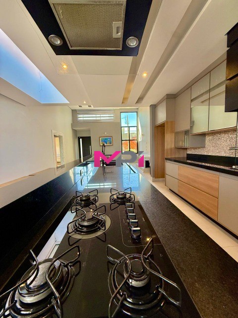 Casa de Condomínio à venda com 4 quartos, 283m² - Foto 13