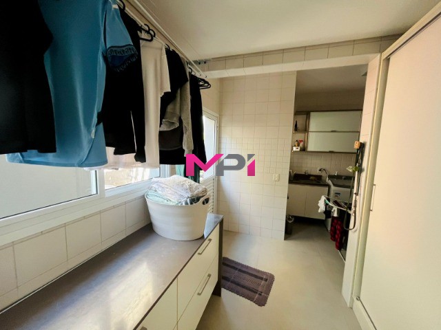 Casa de Condomínio à venda com 3 quartos, 350m² - Foto 18