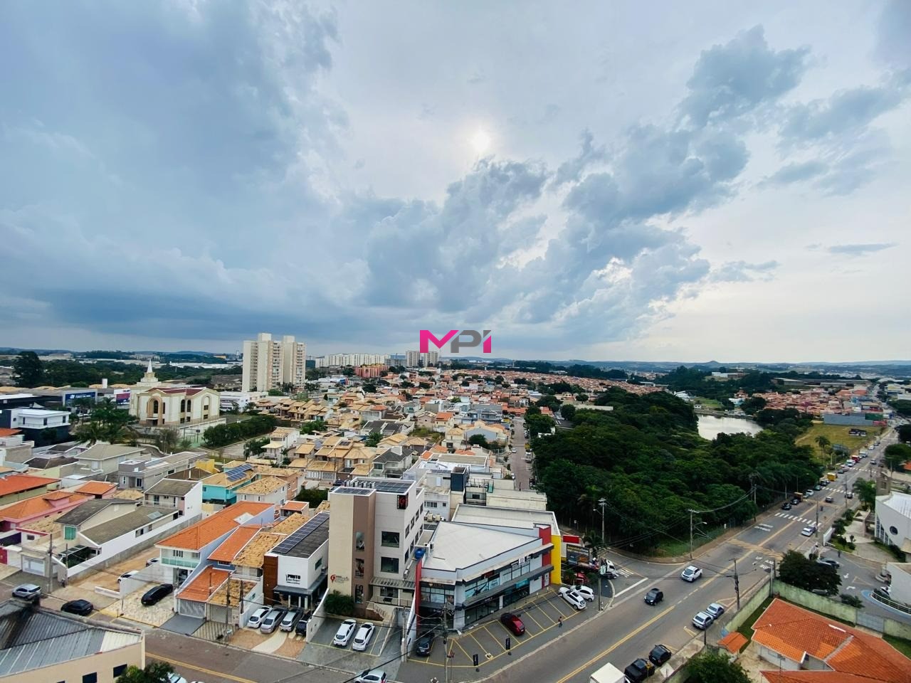 Apartamento à venda com 3 quartos, 101m² - Foto 7