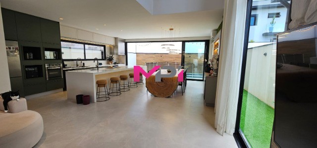 Casa de Condomínio à venda com 4 quartos, 268m² - Foto 80