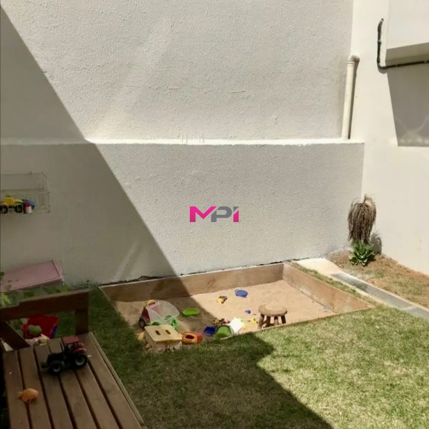 Sobrado à venda com 3 quartos, 270m² - Foto 13