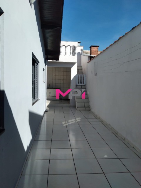 Casa à venda com 3 quartos, 186m² - Foto 22