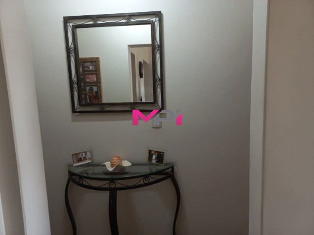 Casa à venda com 3 quartos, 214m² - Foto 5