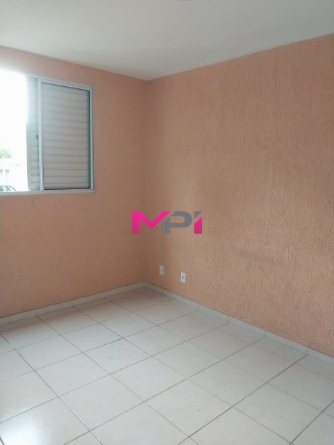Apartamento à venda com 2 quartos, 67m² - Foto 13