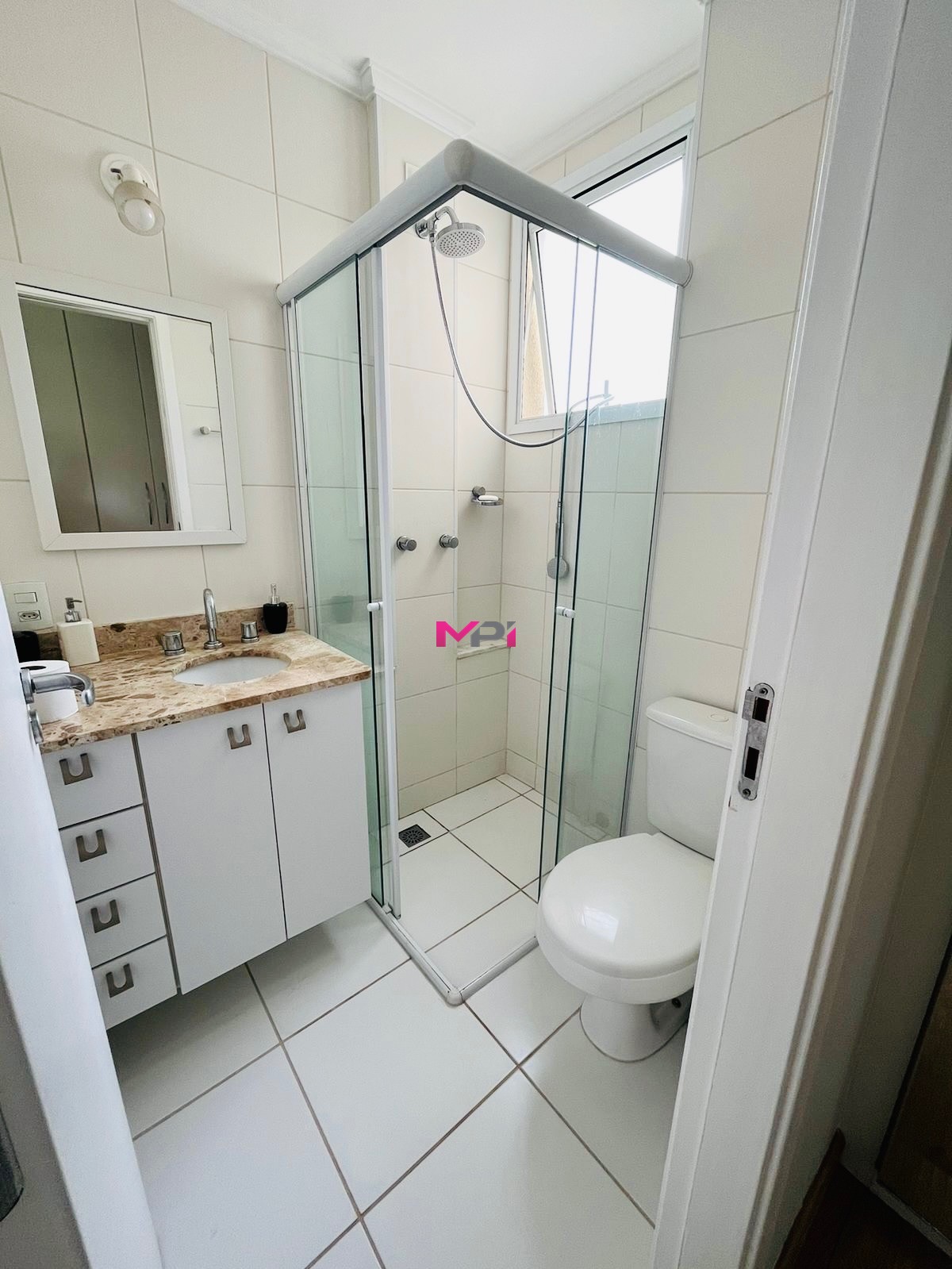 Apartamento à venda com 2 quartos, 66m² - Foto 16