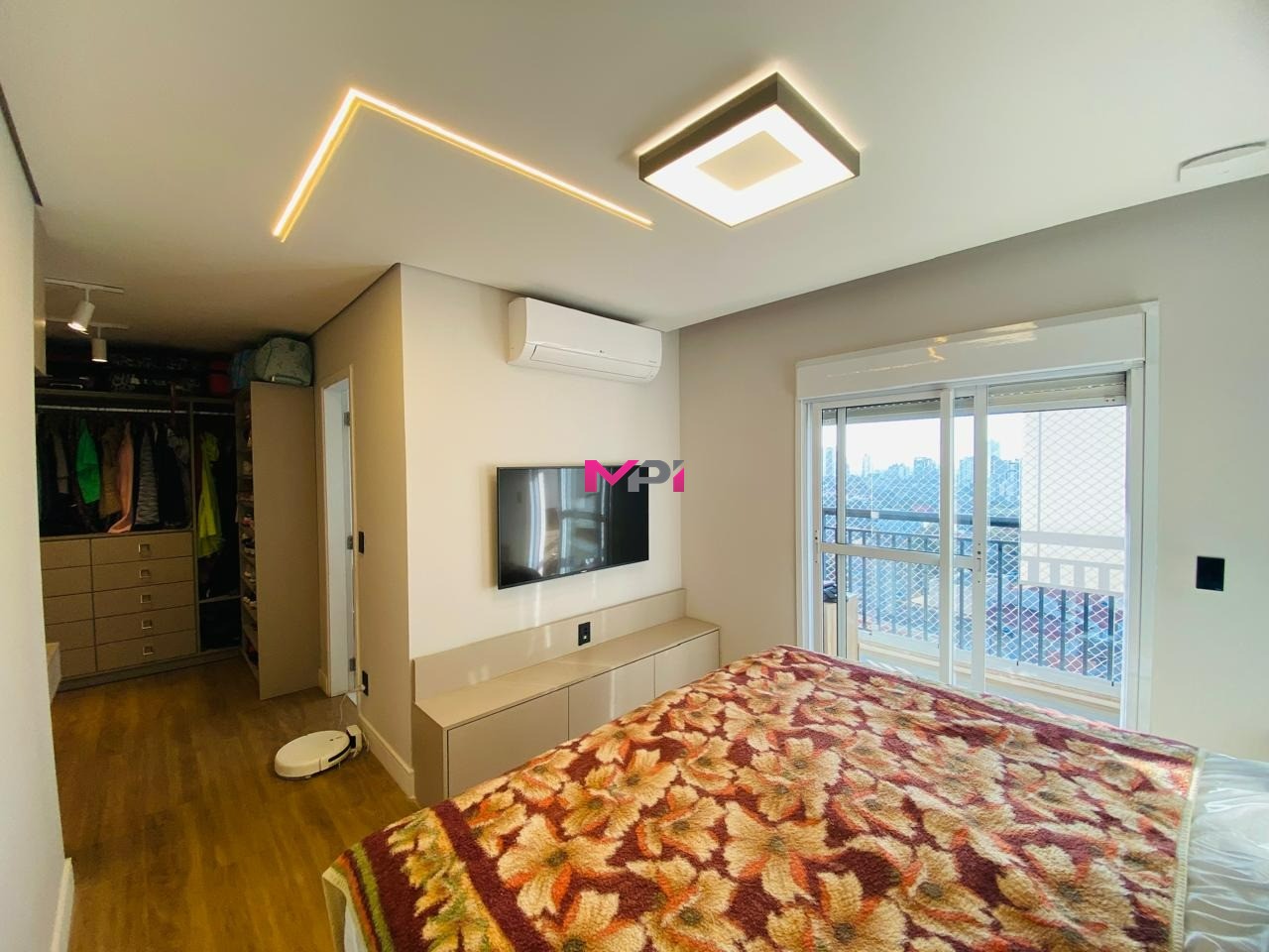 Apartamento à venda com 3 quartos, 166m² - Foto 20