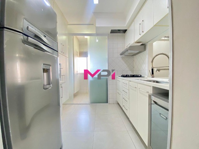Apartamento à venda com 3 quartos, 72m² - Foto 10