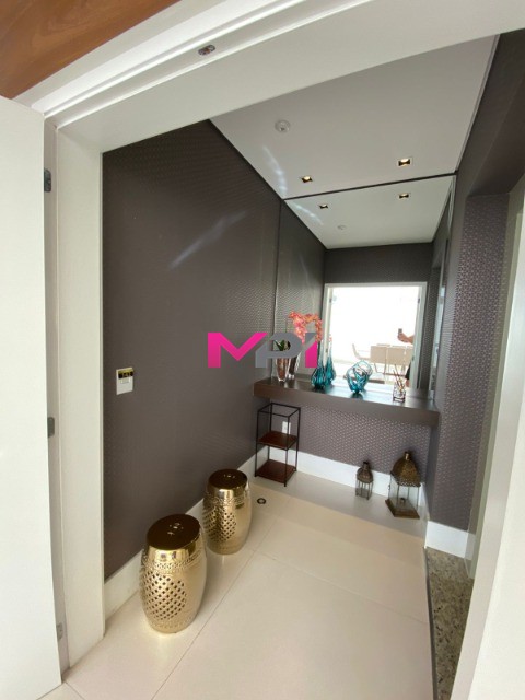 Apartamento à venda com 3 quartos, 189m² - Foto 36