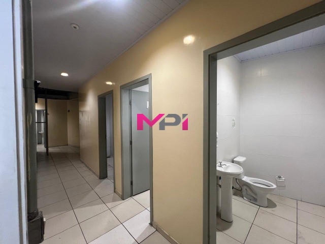 Depósito-Galpão-Armazém para alugar, 630m² - Foto 14