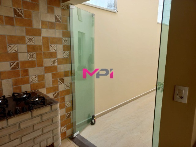 Casa à venda com 3 quartos, 214m² - Foto 24