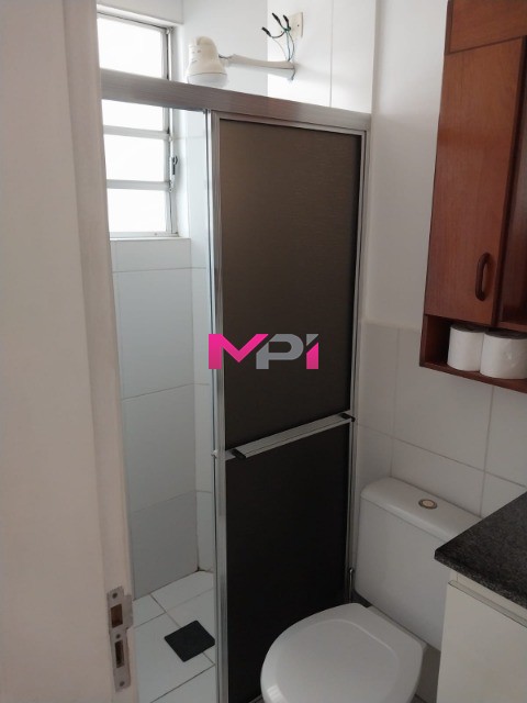 Apartamento à venda com 2 quartos, 67m² - Foto 9