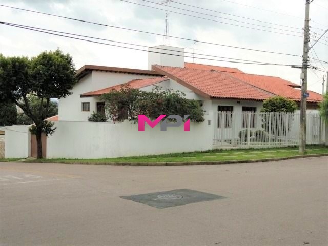 Casa à venda com 3 quartos, 390m² - Foto 11