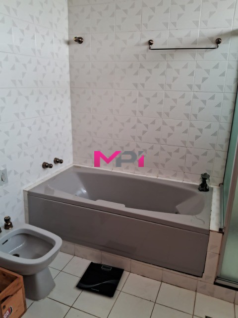 Apartamento à venda com 4 quartos, 230m² - Foto 19