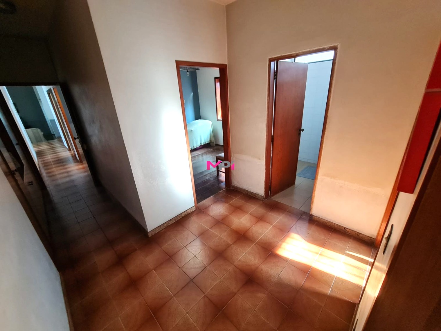 Prédio Inteiro à venda com 3 quartos, 241m² - Foto 12