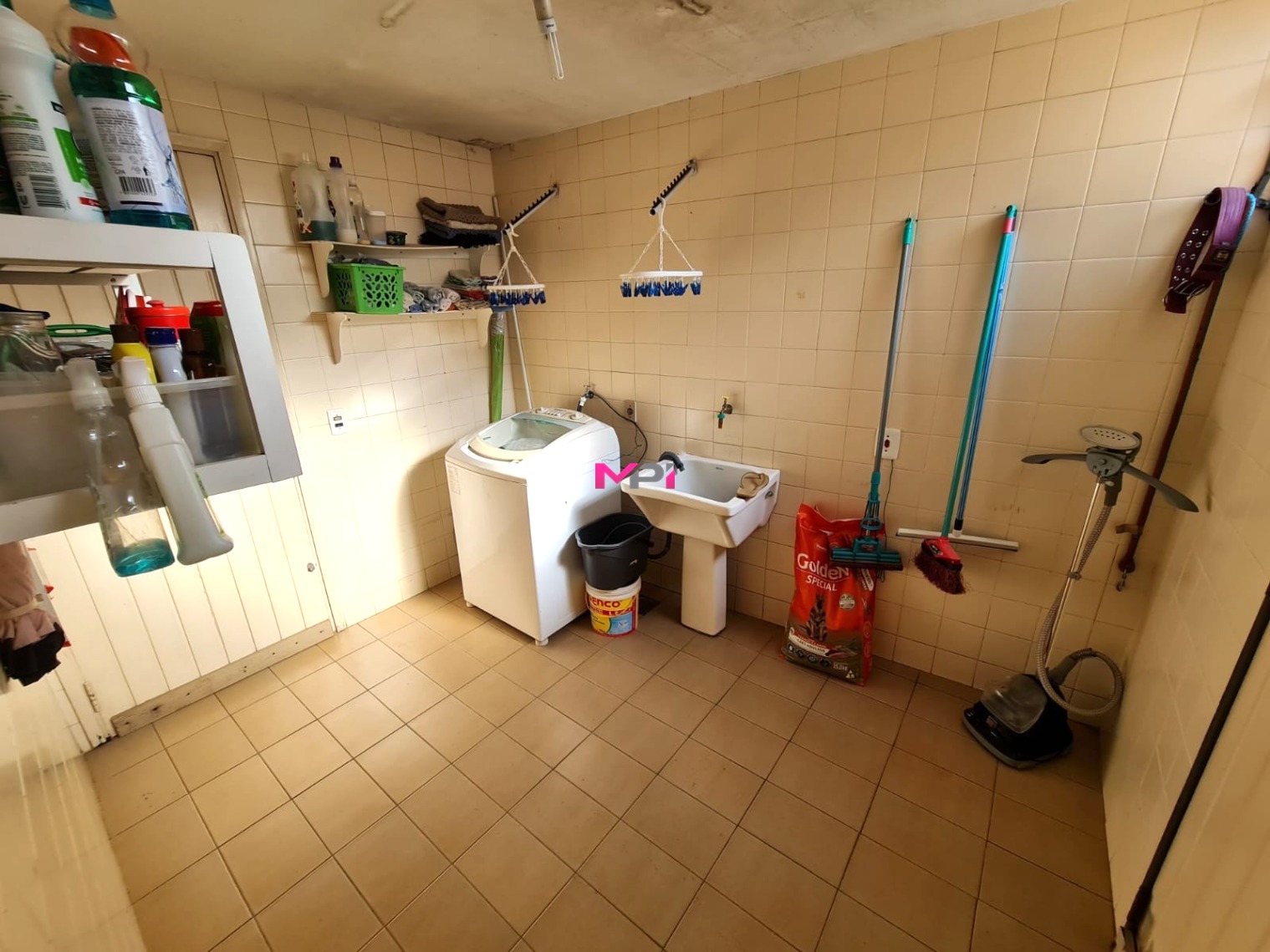 Prédio Inteiro à venda com 3 quartos, 241m² - Foto 27