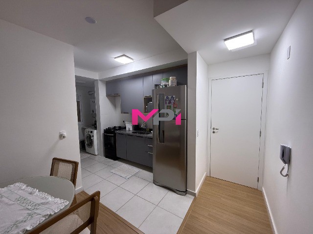 Apartamento à venda com 2 quartos, 64m² - Foto 15