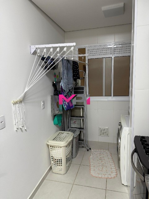 Apartamento à venda com 2 quartos, 64m² - Foto 19