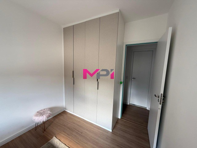 Apartamento à venda com 2 quartos, 64m² - Foto 35