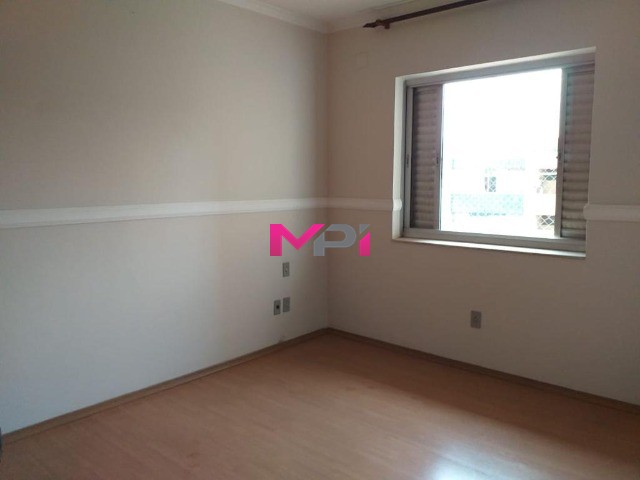 Apartamento à venda com 3 quartos, 180m² - Foto 17
