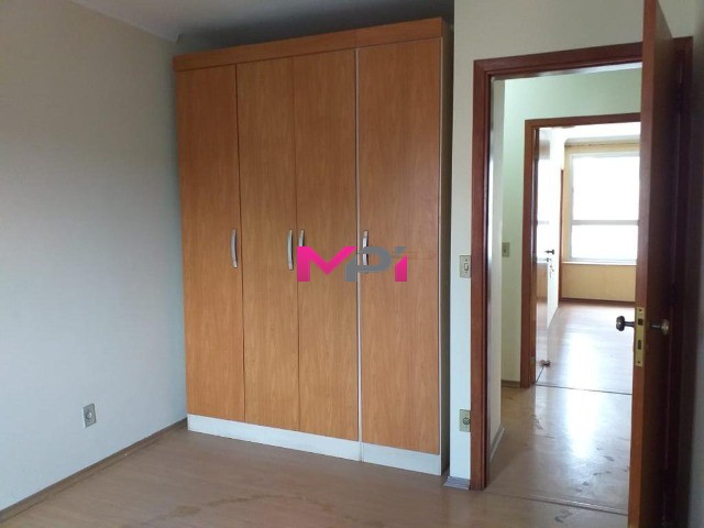 Apartamento à venda com 3 quartos, 180m² - Foto 21