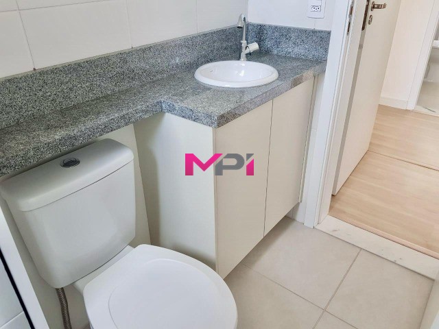 Apartamento para alugar com 3 quartos, 78m² - Foto 15