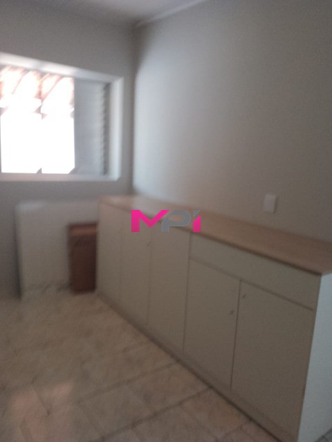 Casa à venda com 4 quartos, 167m² - Foto 10