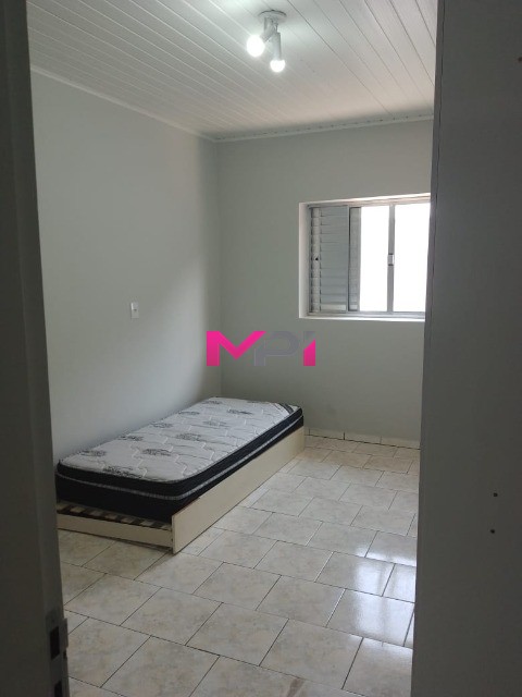 Casa à venda com 4 quartos, 167m² - Foto 11