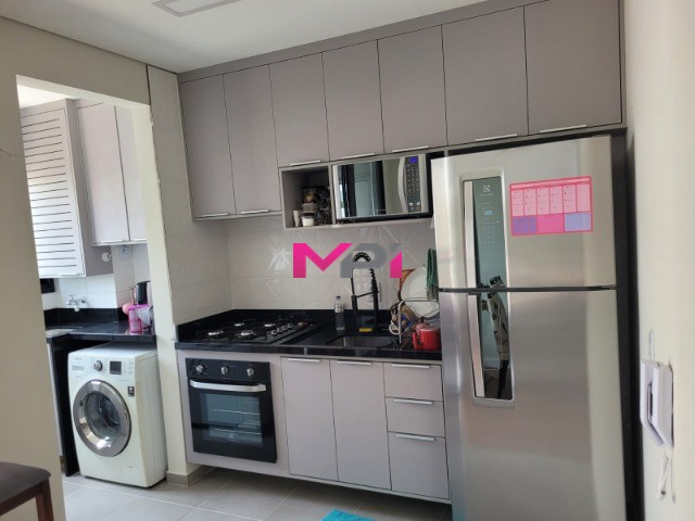 Apartamento à venda com 2 quartos, 64m² - Foto 7