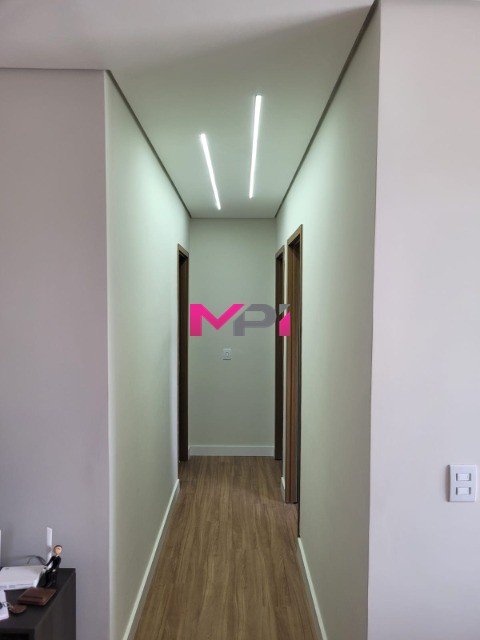 Apartamento à venda com 2 quartos, 64m² - Foto 10