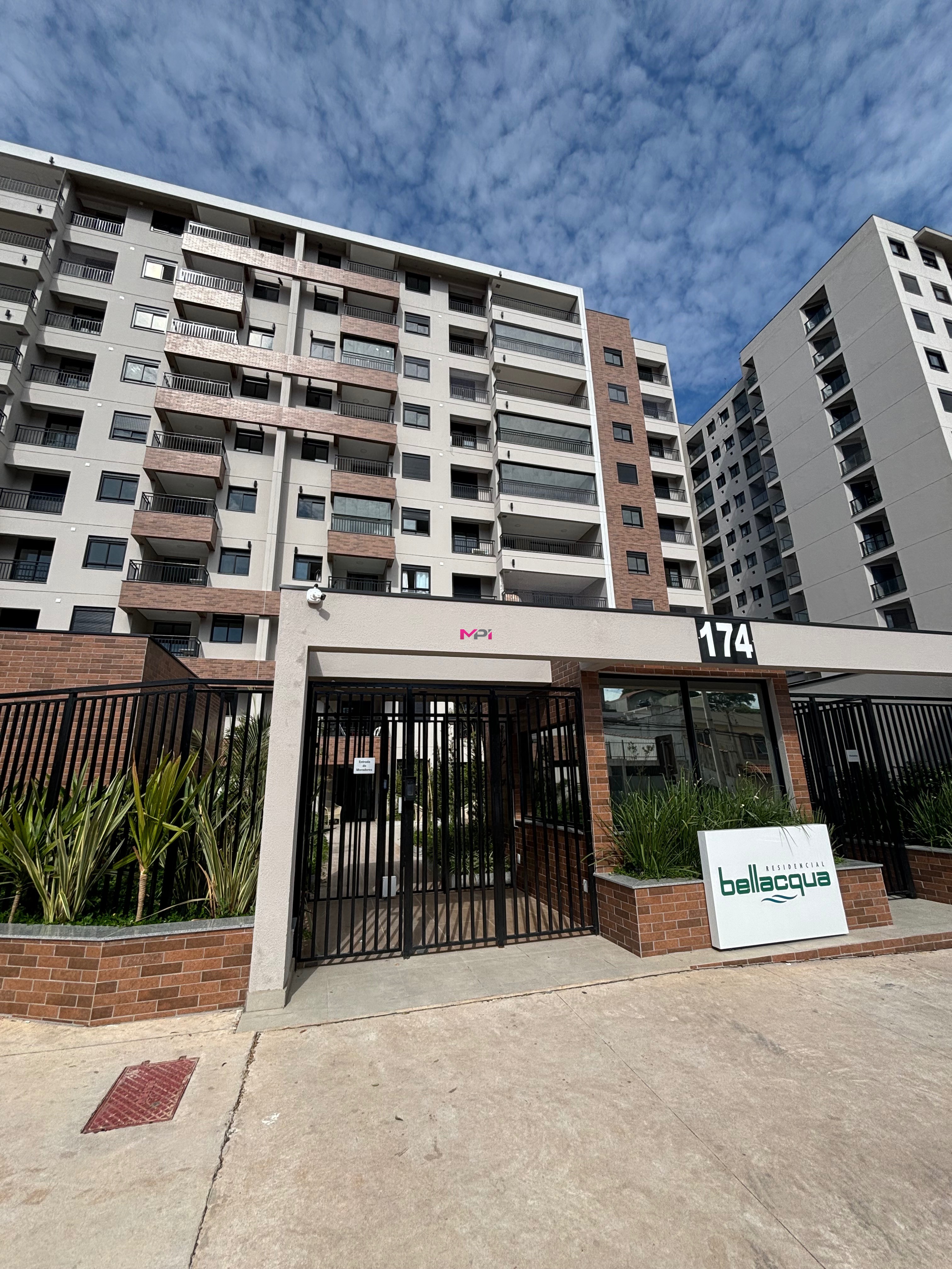 Apartamento à venda com 3 quartos, 90m² - Foto 15