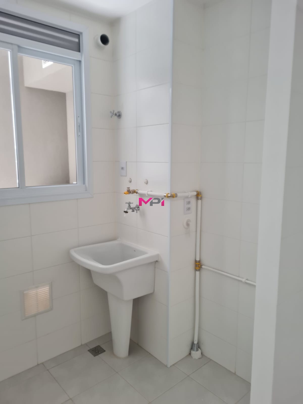 Apartamento à venda com 3 quartos, 98m² - Foto 13