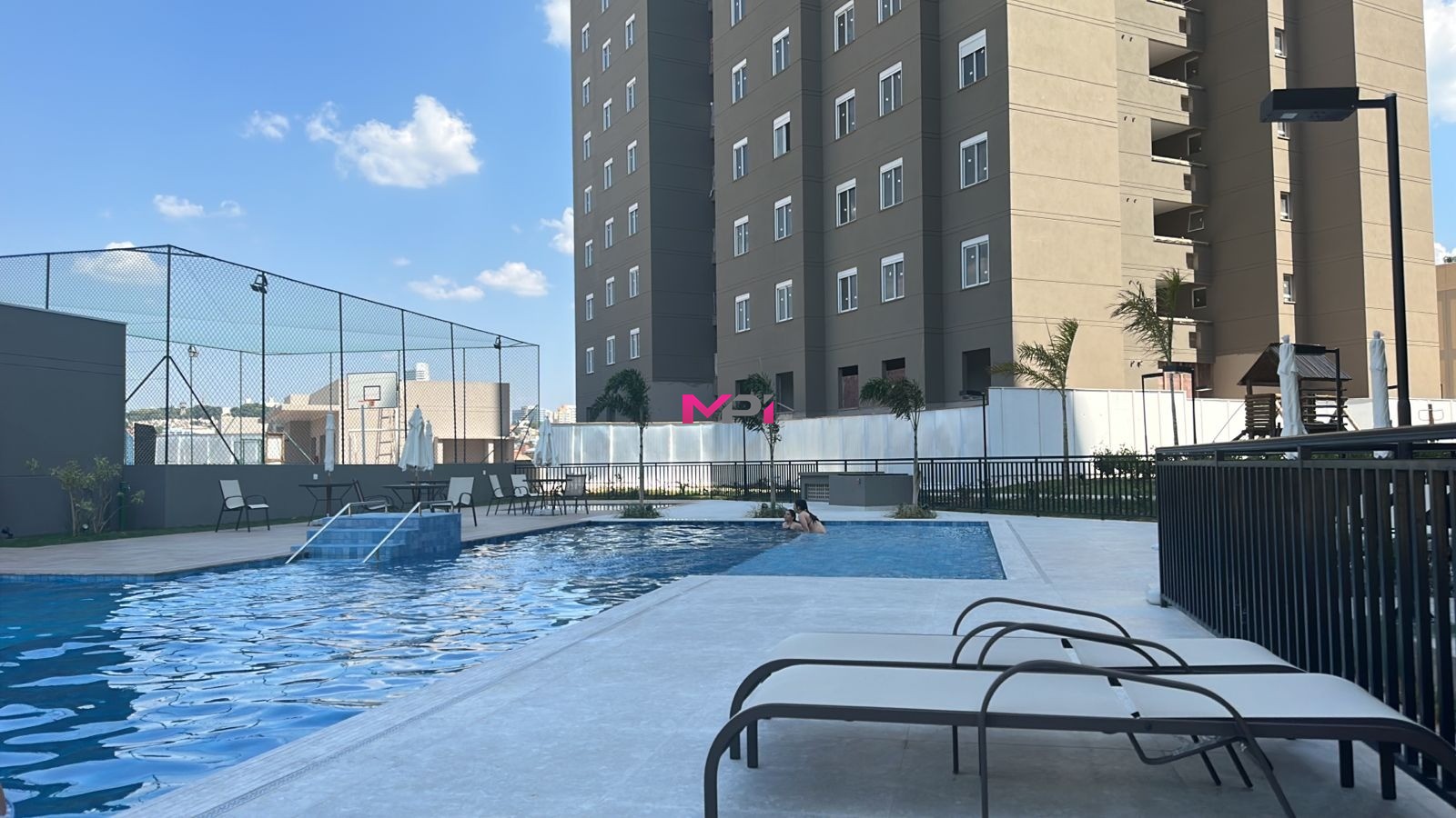 Apartamento à venda com 3 quartos, 98m² - Foto 26