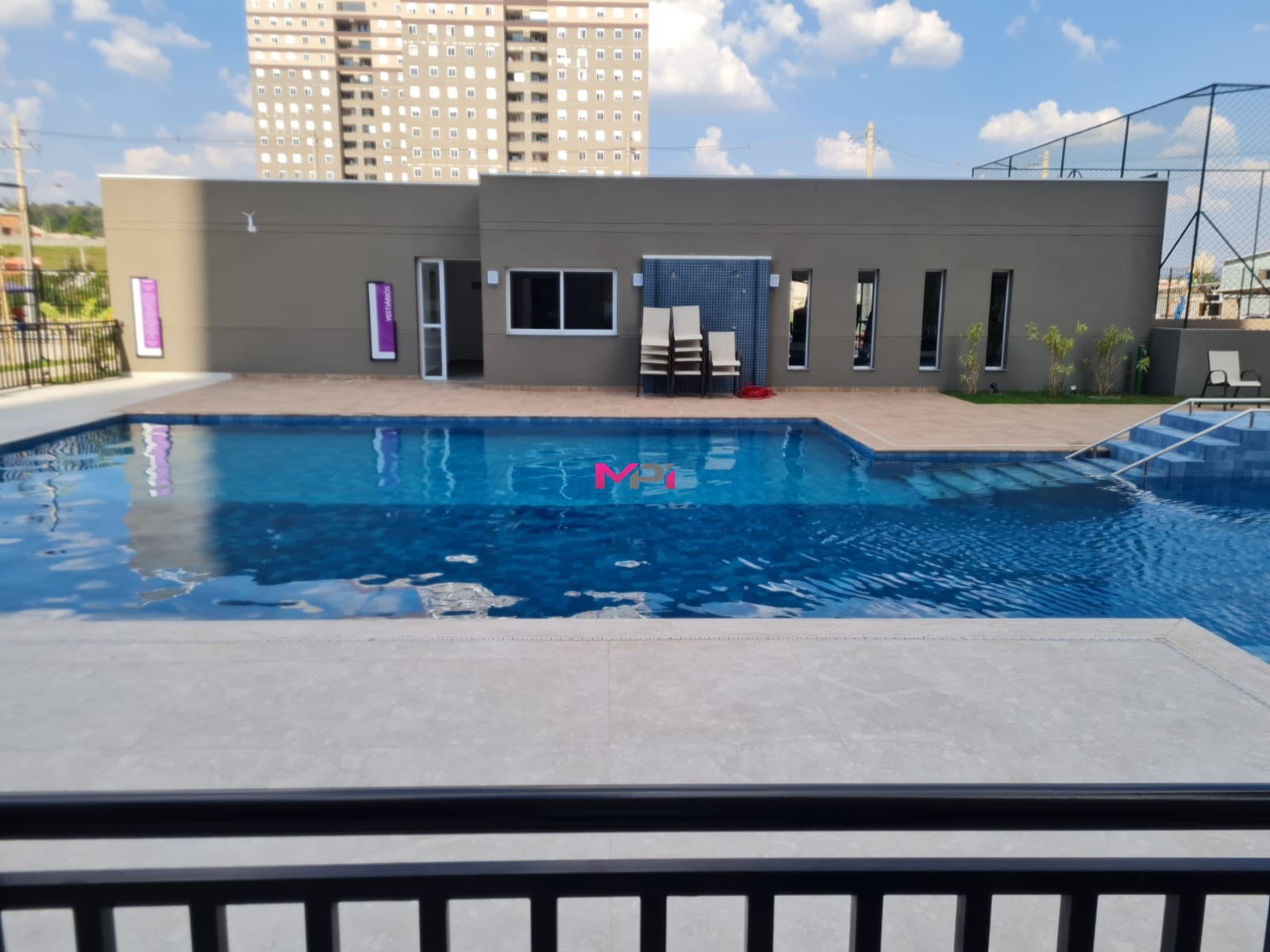 Apartamento à venda com 3 quartos, 98m² - Foto 27