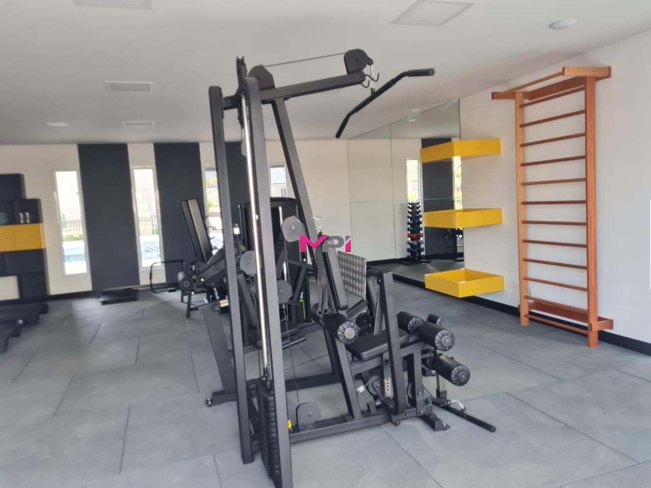 Apartamento à venda com 3 quartos, 98m² - Foto 35