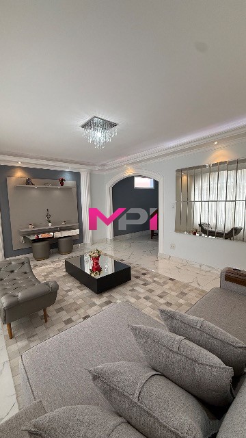 Casa para alugar com 3 quartos, 183m² - Foto 3
