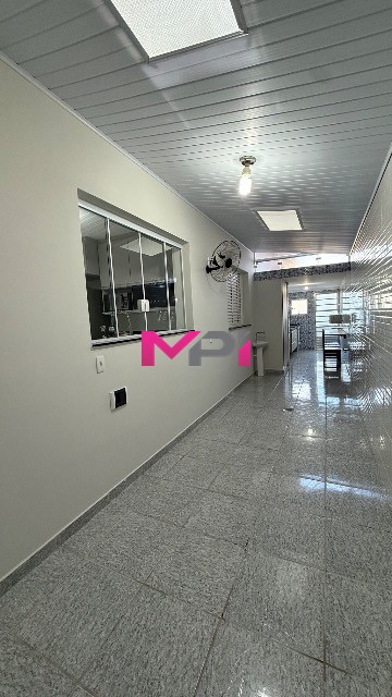 Casa para alugar com 3 quartos, 183m² - Foto 11