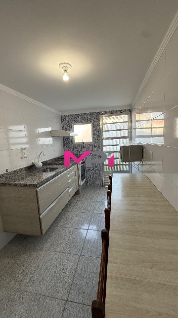 Casa para alugar com 3 quartos, 183m² - Foto 13