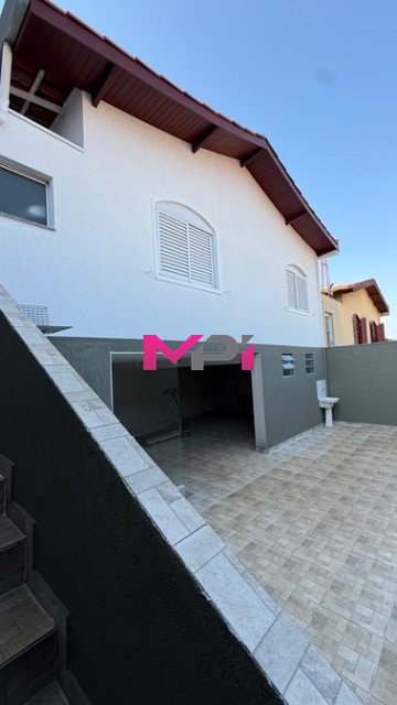 Casa para alugar com 3 quartos, 183m² - Foto 36