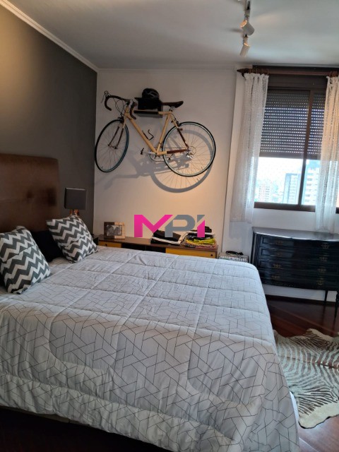 Apartamento à venda com 4 quartos, 230m² - Foto 20